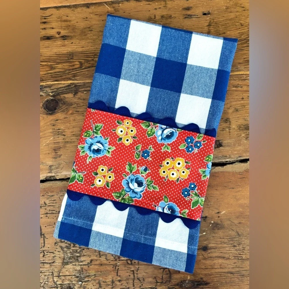 Handmade Kitchen Towel Blue & White Buffalo Chck 19” x 24” farmhouse Cottagecore